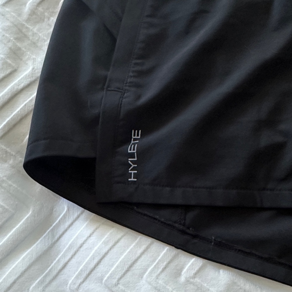 EUC Hylete Versa Short - Black - Picture 4 of 9